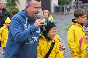 Wenn G&uuml;nter Schmidt singt, haben auch Kinder ihren Spa&szlig;.