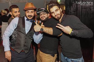 Wir bekennen Farbe! - so hie&szlig; das Motto der Nacht vom Samstag zu Sonntag im Nordh&auml;user Jugendclubhaus. Auf die G&auml;ste wartete nicht nur jede Menge Licht, sondern auch jede Menge toller Musik. Wir haben wieder die Galerie f&uuml;r Sie zusammengestellt.