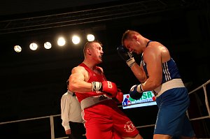 Grandiose Boxnacht in Nordhausen