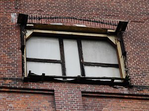 Peter Blei in der Brikettfabrik
