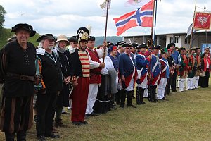 Gro&szlig;e Parade auf dem Dickkopf