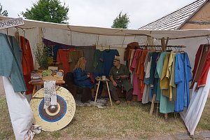 Handwerkermarkt zum Mitsommer