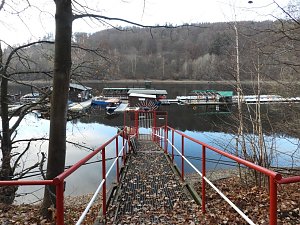 Wenig Wasser in der Talsperre