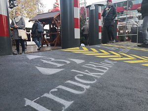 Weihnachtsmarkt-Festung in Berlin