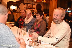 Kartoffelscheibenessen