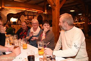 Kartoffelscheibenessen