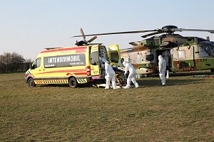 Corona-Patienten eingeflogen