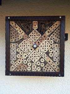 Insektenhotels als Projekt
