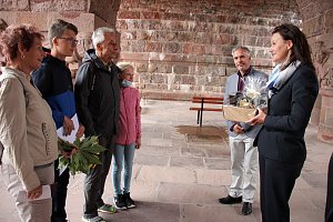 Einmillionster Besucher am st&uuml;rmischen Kyffh&auml;user-Denkmal