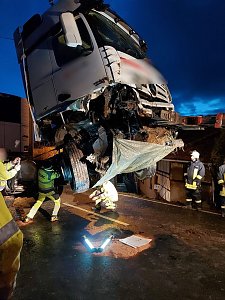 LKW-Bergung bei Oberspier
