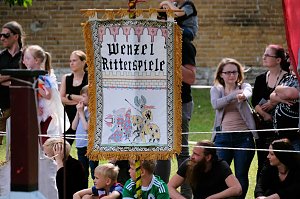 Ritterspektakel auf der Ronneburg zum Pfingstsamstag