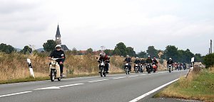 Ausfahrt der MZ und Simson-Freunde
