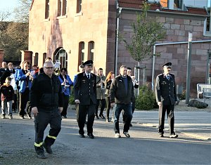 Maibaum in Kelbra gesetzt