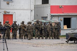Letzlingen/Schnöggersburg, 30 Jahre Gefechtsübungszentrum