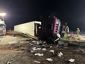 LKW-Unfall auf der Autobahn 38