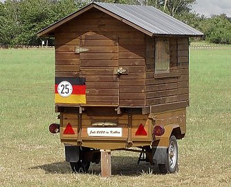 Wohnwagen Marke Eigenbau (Foto: Ulrich Reinboth)