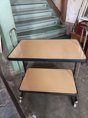Servierwagen  (Foto: )