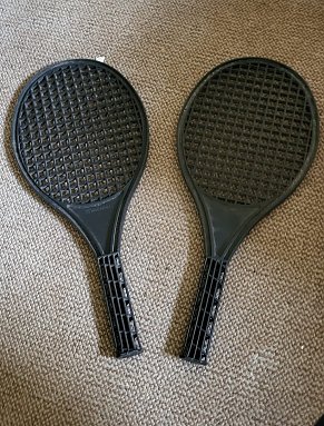 Tennisschl&auml;ger  (Foto: )