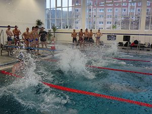 24-Stundenschwimmen f&uuml;r den guten Zweck (Foto: Karl-Heinz Herrmann)