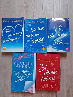 5 B&uuml;cher von Cecelia Ahern  (Foto: )