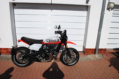 Ducati Urban Motard (Foto: )