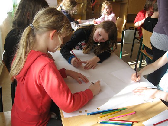 Englisch-Camp Ferienpark Feuerkuppe (Foto: Ferienpark Feuerkuppe) Englisch-Camp Ferienpark Feuerkuppe (Foto: Ferienpark Feuerkuppe)