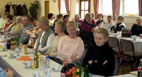 Blick auf einen Teil der Teilnehmer (Foto: Henze)