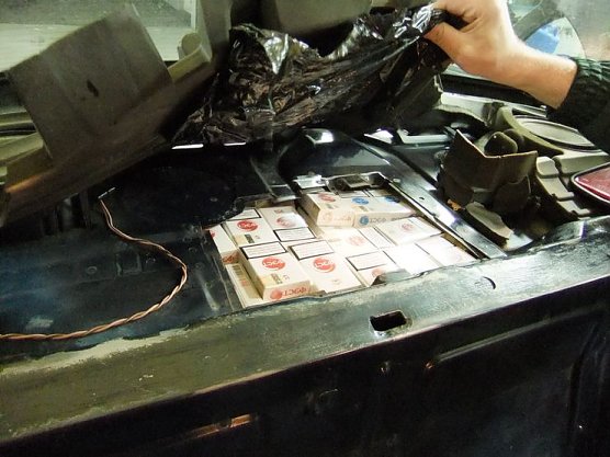 Versteckt (Foto: Zoll)