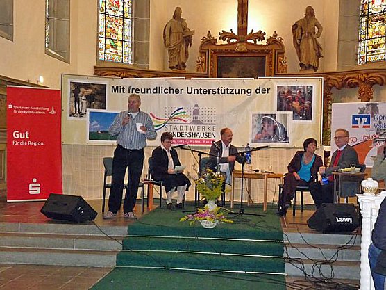 Podiumsdiskussion (Foto: Karl-Heinz Herrmann)