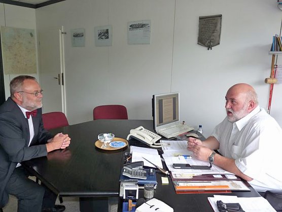 Wir brauchen Arbeitskr&auml;fte! (Foto: Karl-Heinz Herrmann)