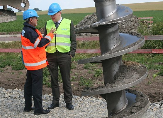 Ministerieller Besuch (Foto: privat) Ministerieller Besuch (Foto: privat)