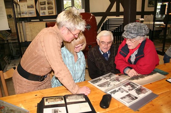AK-Treffen im Tabakspeicher (Foto: Hellberg) AK-Treffen im Tabakspeicher (Foto: Hellberg)