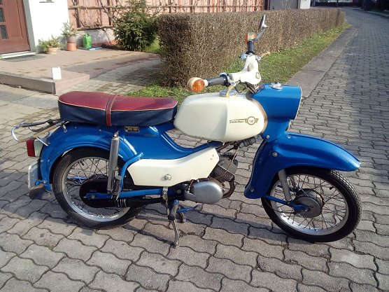 Moped (Foto: Hubert Rein)