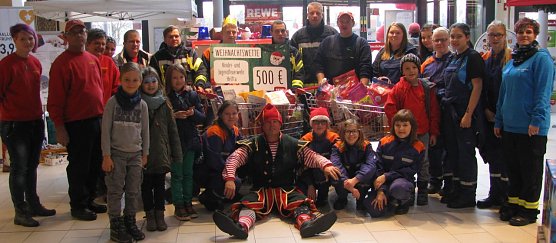 Geschafft - aber sehr gl&uuml;cklich (Foto: FFw Helfta)
