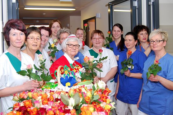 Rosen in Eisleben auf der Station 10 (Foto: Helios Eisleben, Lakomy)