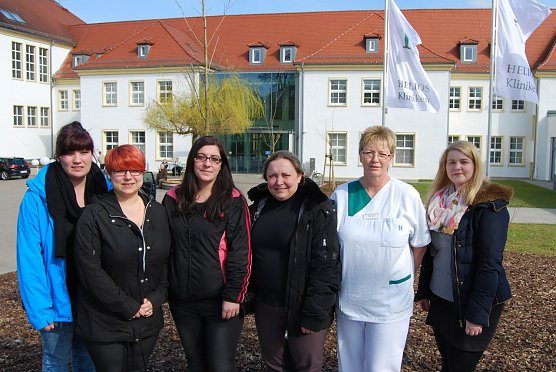 Azubis der Helios-Kliniken Eisleben und Hettstedt (Foto: Helios Eisleben, Lakomy) Azubis der Helios-Kliniken Eisleben und Hettstedt (Foto: Helios Eisleben, Lakomy)