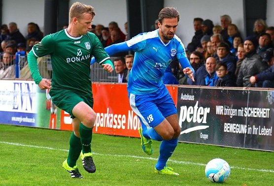 Nils Pichinot im Hinspiel (Foto: Bernd Peter)