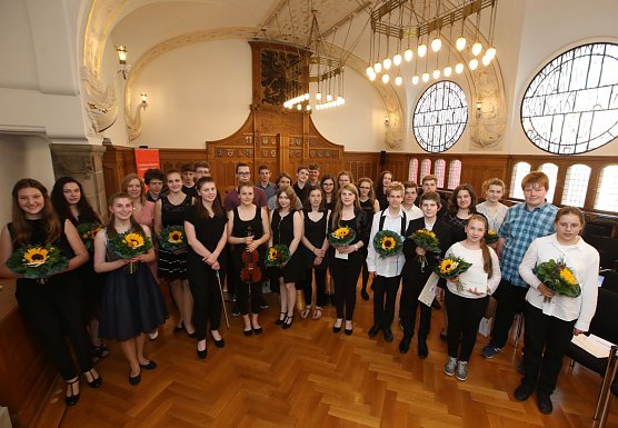 Junge Musiker in der IHK Halle (Foto: Industrie- und Handelskammer)