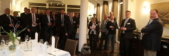 &Uuml;ber L&auml;ndergrenzen hinweg (Foto: nnz)