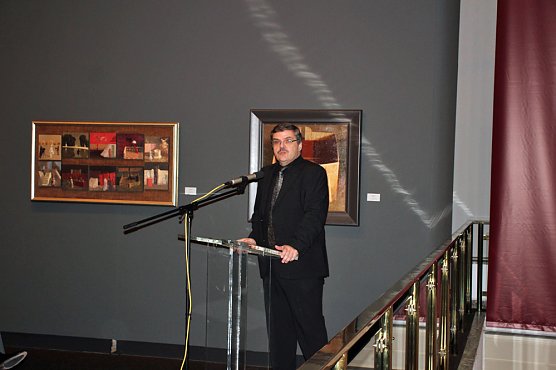 International renommierter K&uuml;nstler stellt aus (Foto: Karl-Heinz Herrmann)