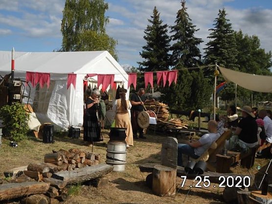 Freundeskreis "Mittelalter am Kyffhäuser / Erlebniswelt" traf sich (Foto: Matthias Borchardt) Freundeskreis "Mittelalter am Kyffhäuser / Erlebniswelt" traf sich (Foto: Matthias Borchardt)