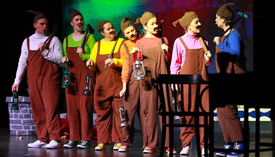 Alle sieben auf einem Foto (Foto: Marko Heiroth)