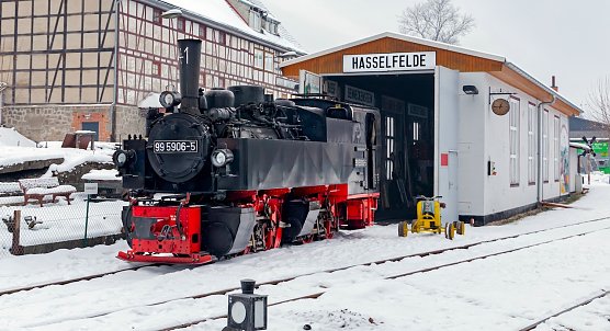 Nach erfolgter Konservierung kehrte die 99 5906 heute nach Hasselfelde zur&uuml;ck, wo die Lokomotive bereits von 1950 bis 1960 stationiert war. (Foto: Dirk Bahnsen)