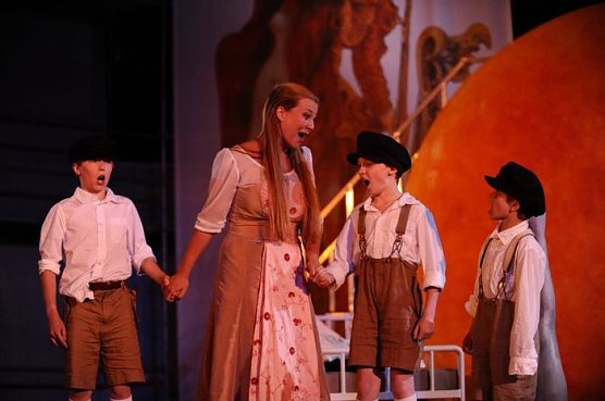 Hinter den Kulissen (Foto: R. Obst)