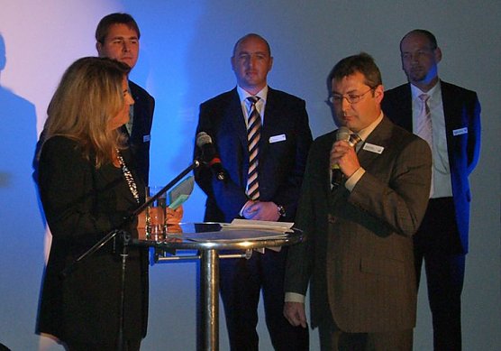 Die Vorstellung, links: Steffi Fritze (Foto: nnz)