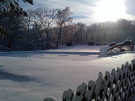 Wintercamp (Foto: Ferienpark Feuerkuppe) Wintercamp (Foto: Ferienpark Feuerkuppe)