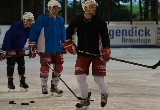 Bild: Erste Trainingseinheit absolviert
