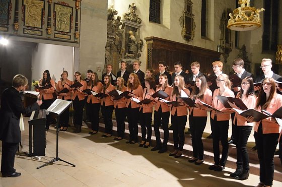 Bild: Kammerchor Voces Juvenales des Geschwister-Scholl-Gymnasiums