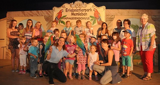 Bild: Die Kindertagesst&auml;tte "Borstel" aus Eislebens Ortsteil Rothenschirmbach besuchte am Donnerstag den Erlebnispark Memleben.