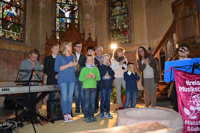 Bild: In der Kirche Th&uuml;rungen
